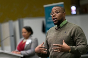 Channing Harris presenting at South Side Pitch