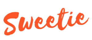 MOSSUM Sweetie logo, in orange lettering.